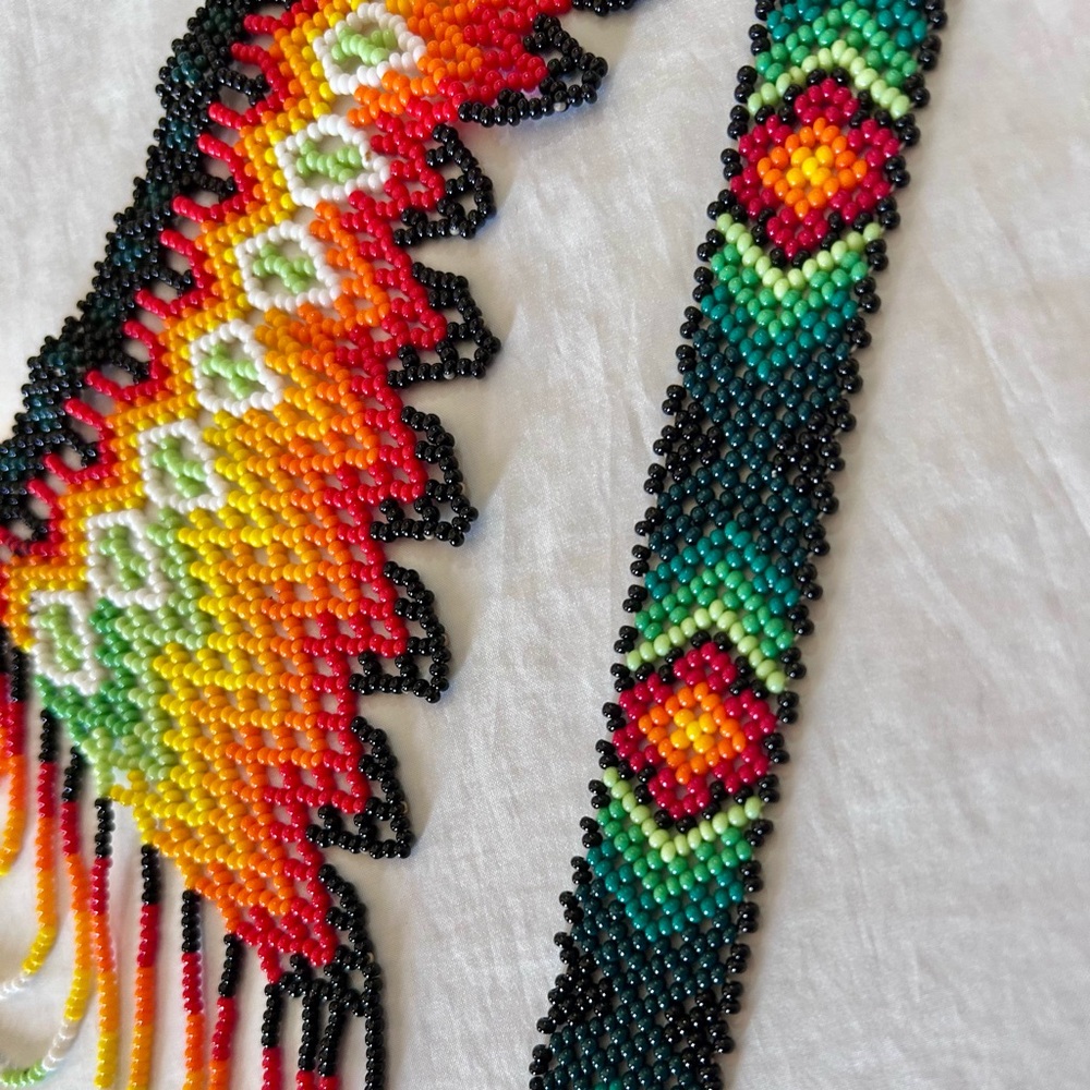 NEW Gorgeous Huichol Seed Bead Necklace Mexican Handmade - Picture 3 of 6